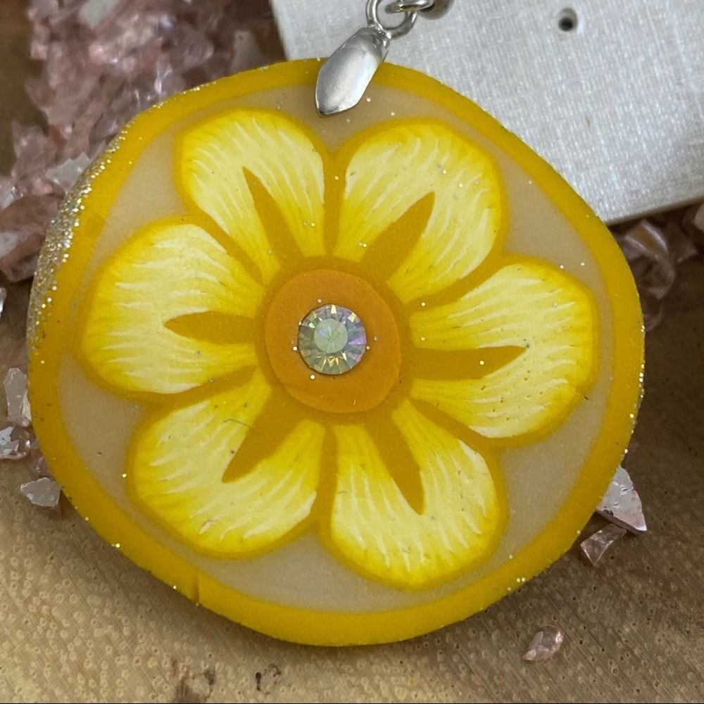 Retro Polymer Hand Painted Flower Earrings - Picture 2 of 4
